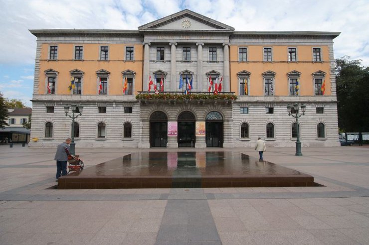 Dalles + fontaine Rouge Corail de Senones