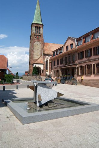 Fontaine granit de Lanhelin + dalles granit de Senones