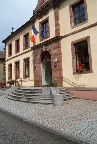 escalier + mobilier + bordures + caniveaux granit Gris Bleu des Vosges